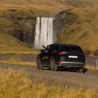 Pros And Cons Of Renting A 4×4 In Iceland