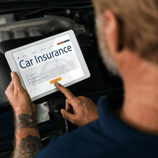 Choosing car rental insurance in iceland